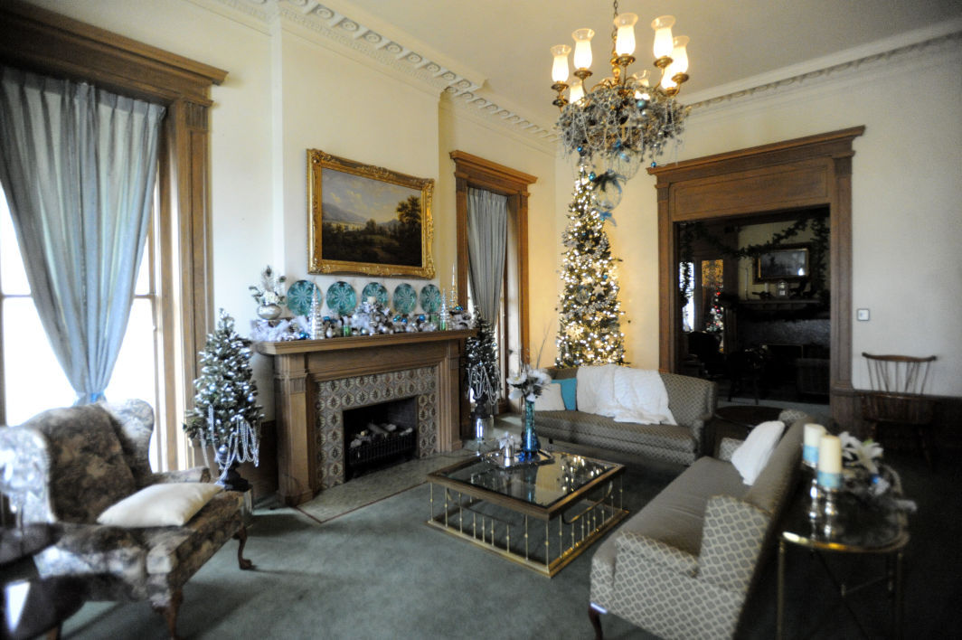 Holidays in the Mansion